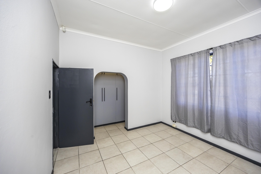 To Let 3 Bedroom Property for Rent in Beacon Bay Eastern Cape